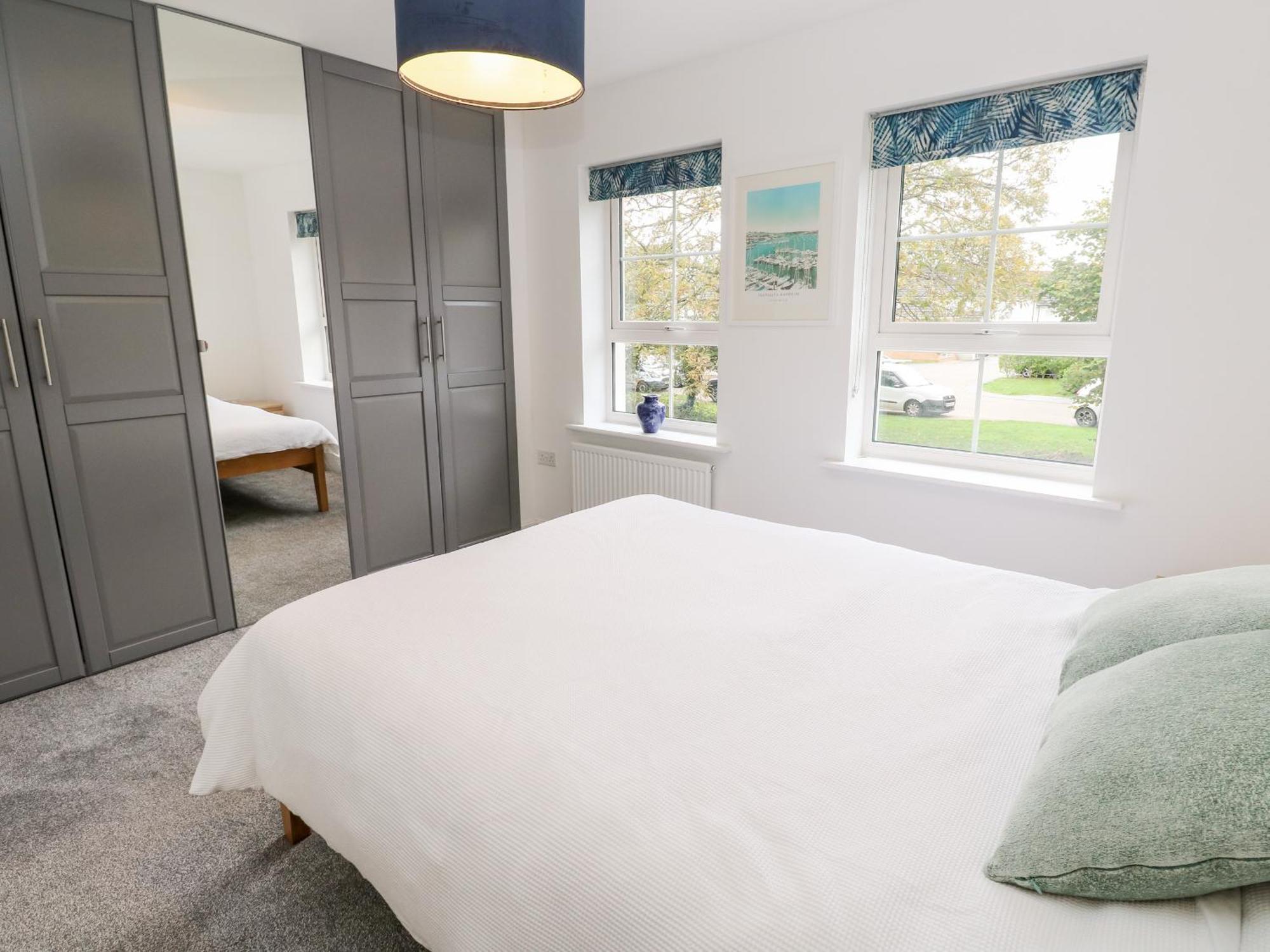 20 Bishops Way *