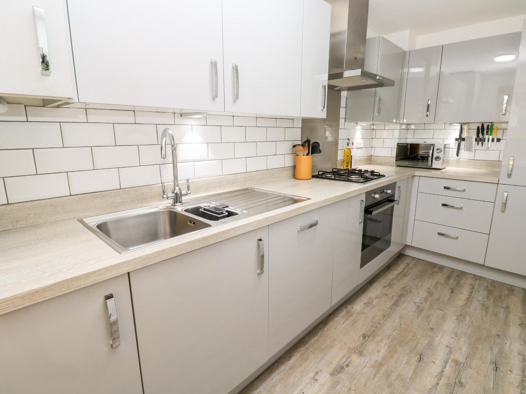 20 Bishops Way * Falmouth